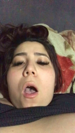 Micaela00_ webcam model stream image