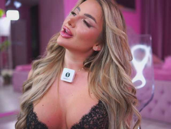 AshleysinnX webcam model stream image