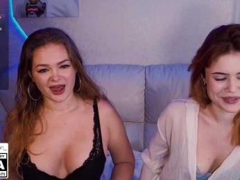 2PrettyGirls webcam model stream image