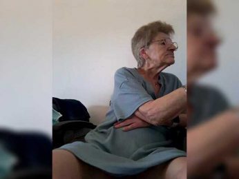 Reife-dame webcam model stream image