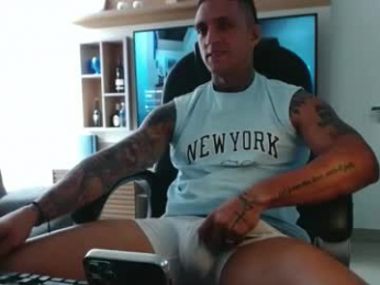 exotic_dude webcam model stream image