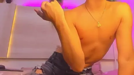 Angel_superhuge webcam model stream image