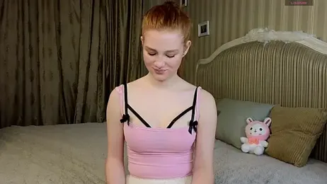 Juuulia_ webcam stripchat model stream image