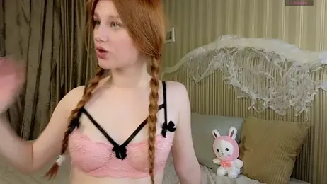 Juuulia_ webcam model stream image