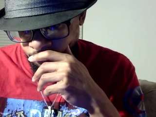 llmywood webcam model stream image