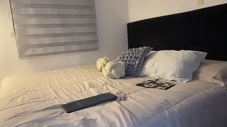 Miia_Vega_ webcam model stream image