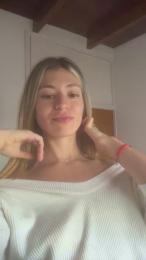 Giii webcam model stream image