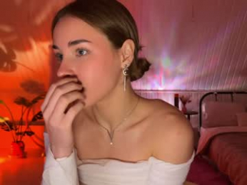 uwunikaa webcam chaturbate model stream image