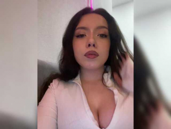 ElliLin webcam bongacams model stream image