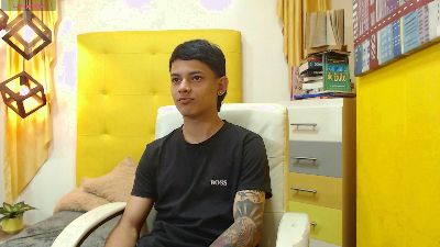 Jordan_red webcam model stream image