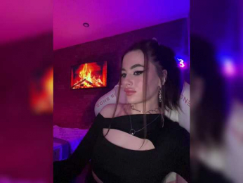 HotGirlEva webcam model stream image