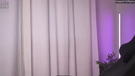 BellaGiaxx webcam model stream image