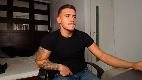 ElijahThorne webcam model stream image