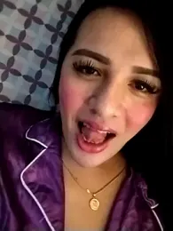 Yourbabyshane webcam model stream image