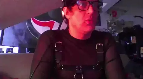 Bigthroaterboy webcam model stream image