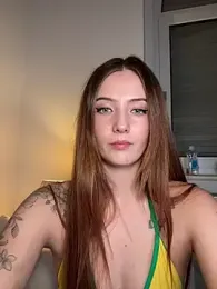 Sugarlina webcam model stream image