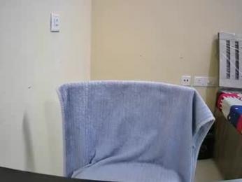 lifting_zina webcam model stream image