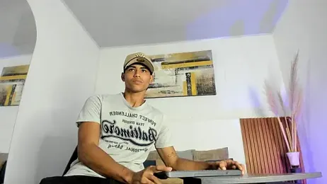 zander_2120 webcam model stream image