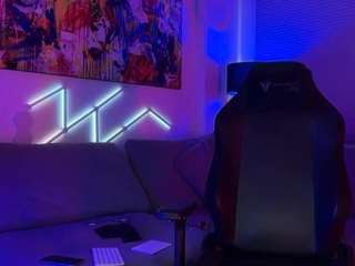 kanary webcam model stream image