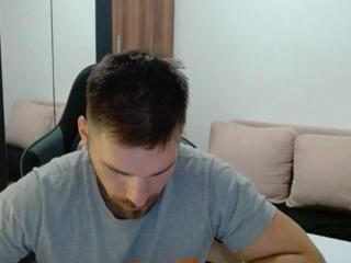 Darius Giles webcam model stream image