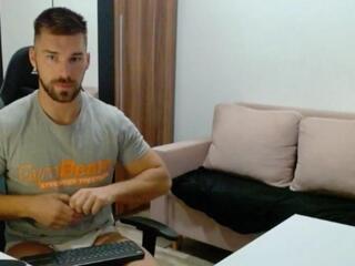 Darius Giles webcam model stream image