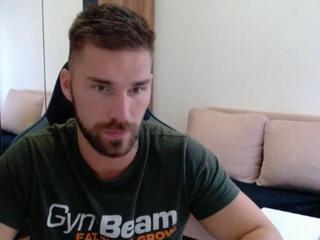 Darius Giles webcam model stream image