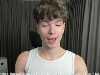 calvin_loves_you webcam model stream image