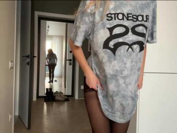 LuxTemptress webcam bongacams model stream image