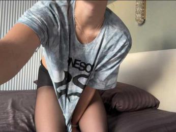 LuxTemptress webcam bongacams model stream image