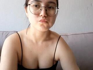 Selene Wedderspoon webcam flirt4free model stream image