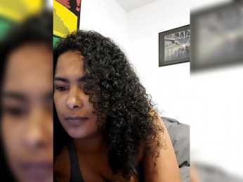 Yenesis webcam model stream image