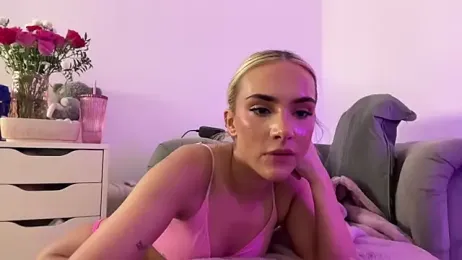 Naughtyblondex webcam model stream image