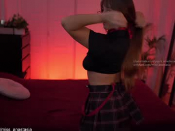 yours_anastasia webcam model stream image