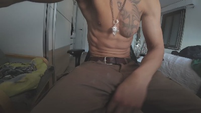 Uriel_23 webcam model stream image