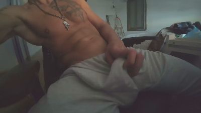 Uriel_23 webcam cam4 model stream image