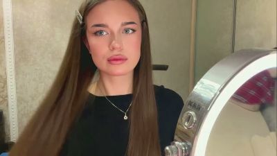 BrianaYearick webcam model stream image