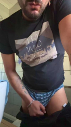 luka422 webcam model stream image