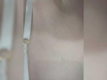 Maybe67890 webcam model stream image