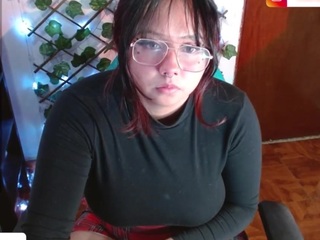 kaede-chan webcam model stream image