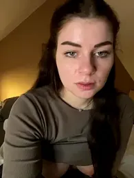 EllyNora webcam stripchat model stream image