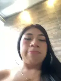 Celeste_villanueva_ webcam model stream image