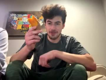 college_packing_8 webcam model stream image