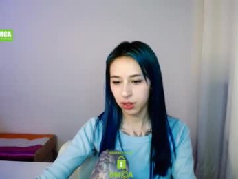 katara_a webcam model stream image