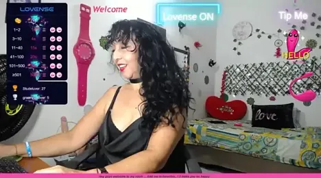 YourWhoreXX webcam model stream image