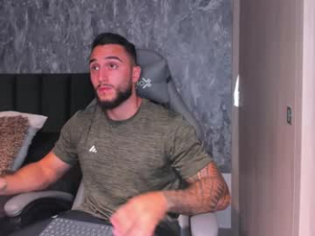 brad1_ webcam model stream image