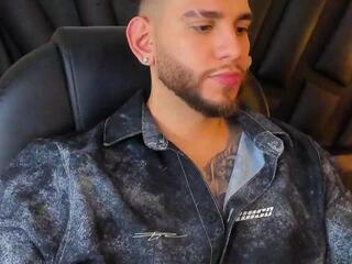 Robert Croy webcam model stream image