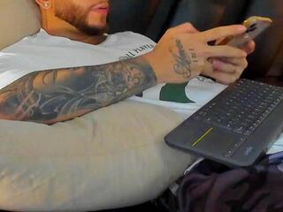 Robert Croy webcam model stream image