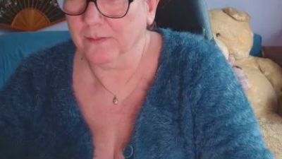 xmyriamx webcam model stream image