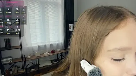 SerrenaAa webcam model stream image