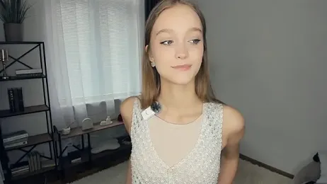 SerrenaAa webcam model stream image